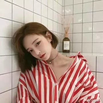 濶少艳福